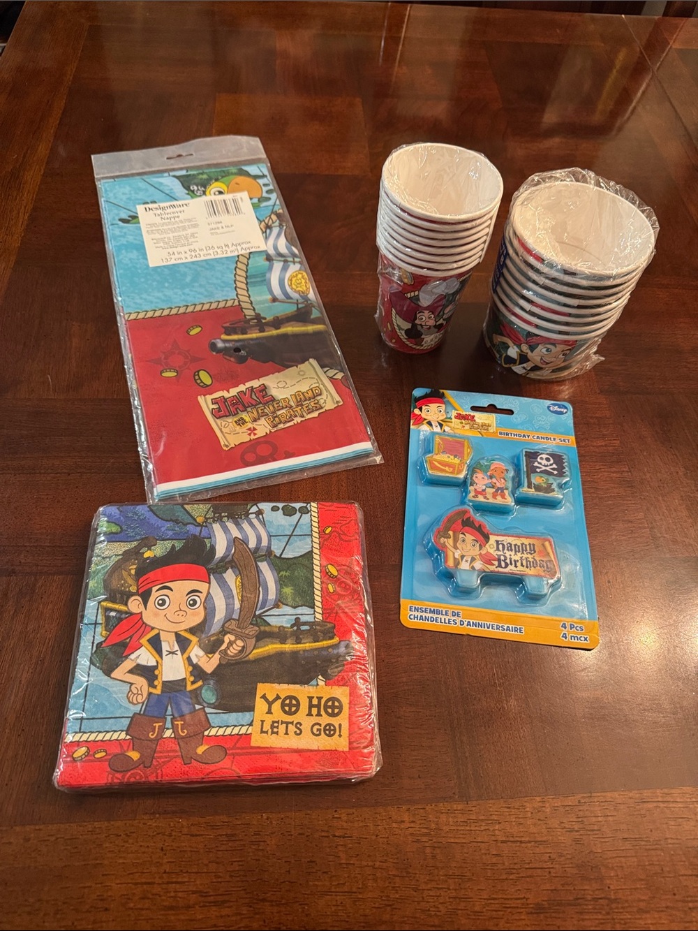 Disney Junior Jake and The Never Land Pirates Party Cups Birthday Cake Candles